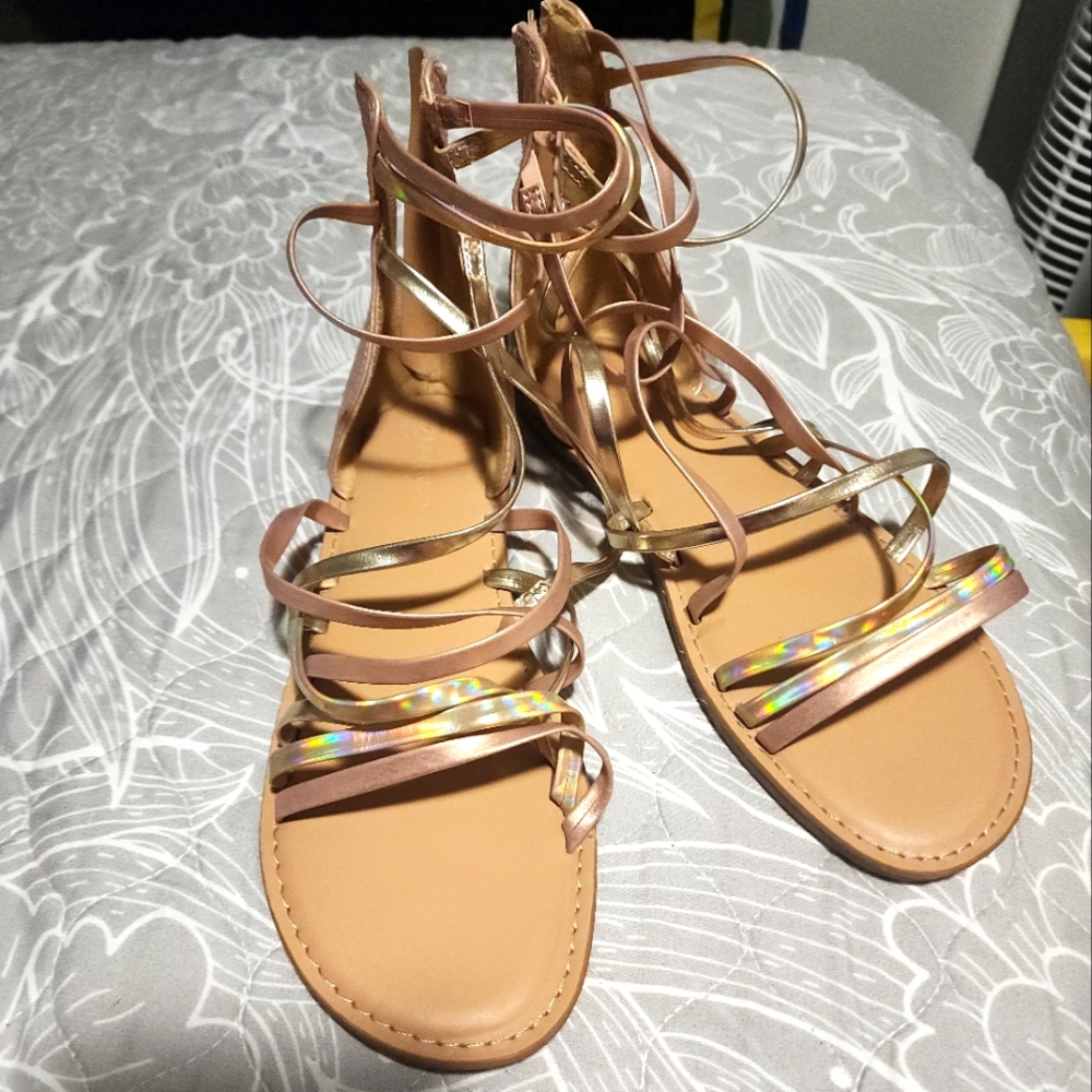 New Target Cat And Jack Tan and Gold Women's Sandals